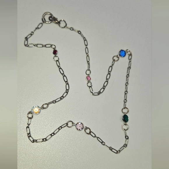 🟢3/$19🟢 Multi Color Bezel Rhinestone Necklace 19  inches - Picture 4 of 5